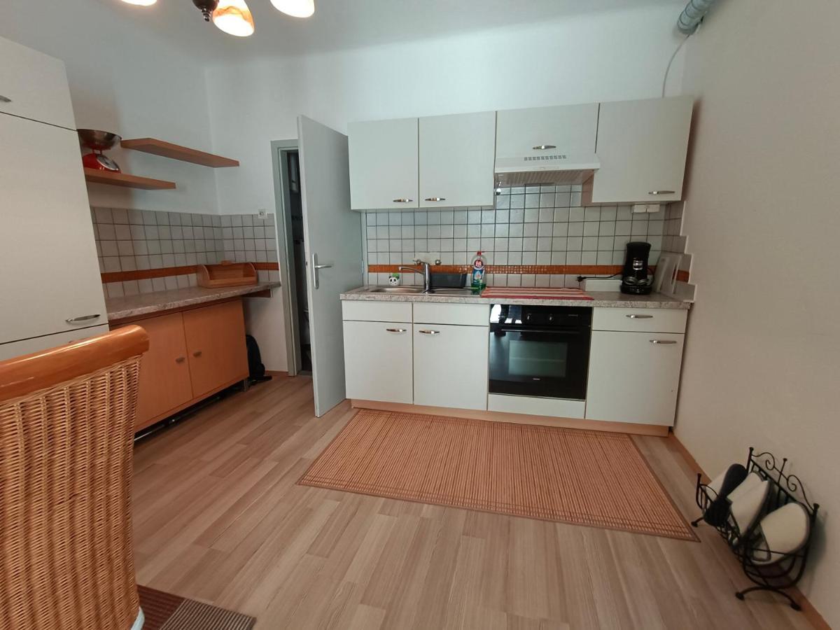 Strohblume Appartement Rust